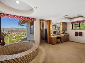 1605 Vista Del Valle, El Cajon CA 92019
