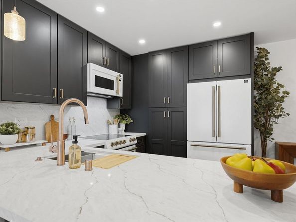 6780 Friars Road 367, San Diego CA 92108