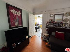 1678 Roosevelt Avenue, Los Angeles CA 90006