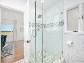 206 E Oceanfront, Newport Beach CA 92661