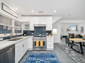 206 E Oceanfront, Newport Beach CA 92661