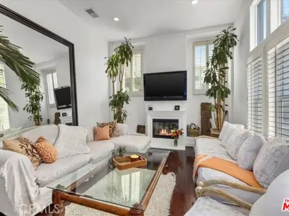 6021 Dawn 12, Playa Vista CA 90094