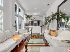 6021 Dawn 12, Playa Vista CA 90094