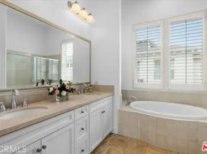 6021 Dawn 12, Playa Vista CA 90094