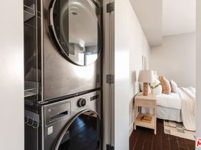 1250 N Harper Avenue PH421, Los Angeles CA 90046