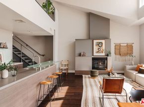 1250 N Harper Avenue PH421, Los Angeles CA 90046