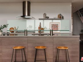 1250 N Harper Avenue PH421, Los Angeles CA 90046