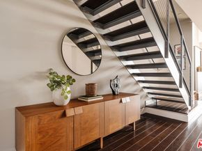 1250 N Harper Avenue PH421, Los Angeles CA 90046