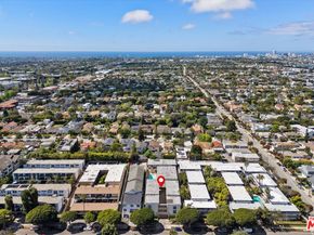 2621 Centinela Avenue 18, Santa Monica CA 90405