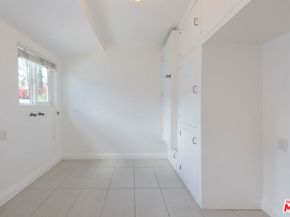 325 W Elm Avenue, Burbank CA 91506
