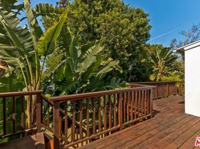 737 Ashland Avenue, Santa Monica CA 90405