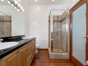 737 Ashland Avenue, Santa Monica CA 90405
