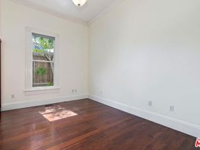 737 Ashland Avenue, Santa Monica CA 90405