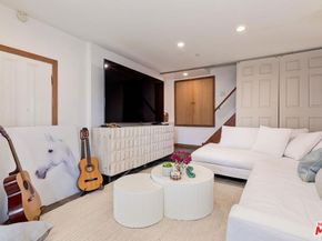 737 Ashland Avenue, Santa Monica CA 90405