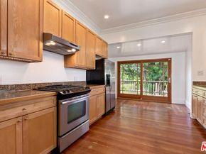 737 Ashland Avenue, Santa Monica CA 90405