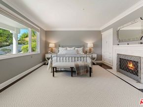 2427 Cobham Court, Los Angeles CA 90077