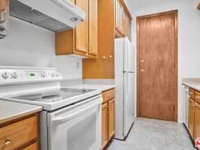 6150 Buckingham 311, Culver City CA 90230