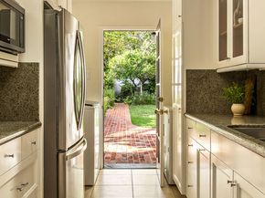 2803 Hermanos Street, Pasadena CA 91107