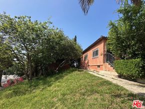 3939 W 28th Street, Los Angeles CA 90018