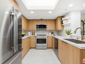 13700 Marina Pointe Drive 511, Marina Del Rey CA 90292