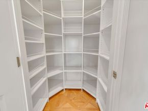 16560 Park Lane Circle, Los Angeles CA 90049