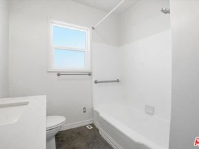 1642 Crenshaw Boulevard, Los Angeles CA 90019