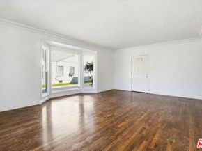 1642 Crenshaw Boulevard, Los Angeles CA 90019