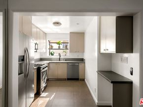 1330 N Crescent Heights Boulevard 2, West Hollywood CA 90046