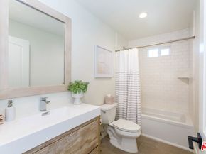 3517 Inglewood Boulevard, Los Angeles CA 90066