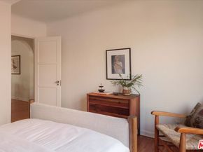 2439 Ronda Vista Drive, Los Angeles CA 90027