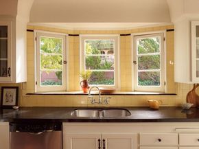 2439 Ronda Vista Drive, Los Angeles CA 90027