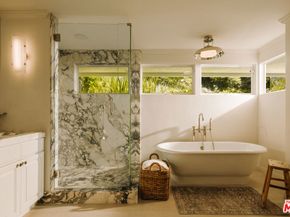 2610 Mandeville Canyon Road, Los Angeles CA 90049