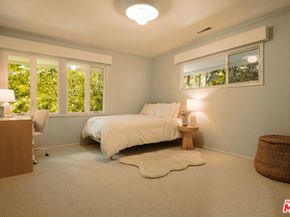 2610 Mandeville Canyon Road, Los Angeles CA 90049