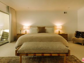2610 Mandeville Canyon Road, Los Angeles CA 90049