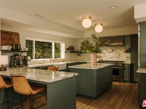 2610 Mandeville Canyon Road, Los Angeles CA 90049