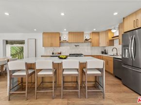 1607 S Spaulding Avenue, Los Angeles CA 90019