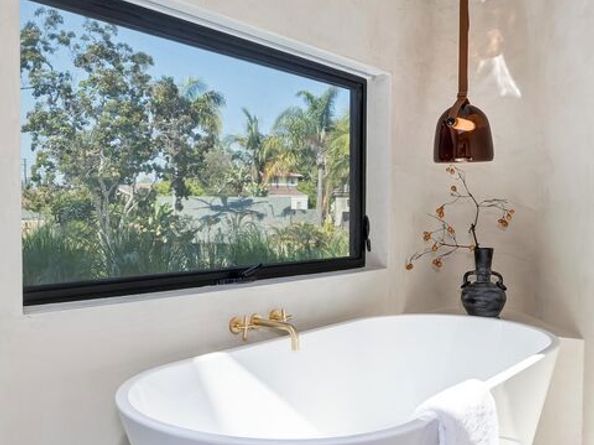 2831 Malcolm Avenue, Los Angeles CA 90064