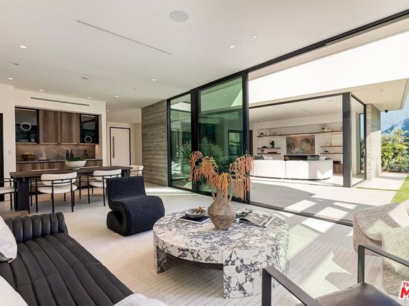 2831 Malcolm Avenue, Los Angeles CA 90064