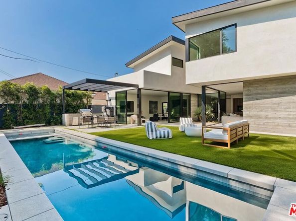 2831 Malcolm Avenue, Los Angeles CA 90064