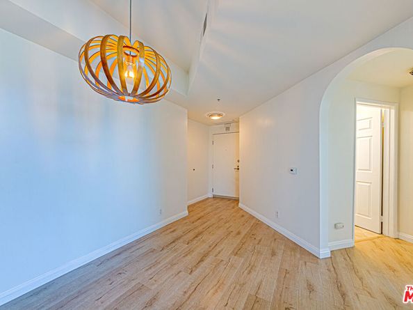 620 S Gramercy Place 415, Los Angeles CA 90005