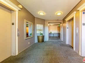 620 S Gramercy Place 415, Los Angeles CA 90005