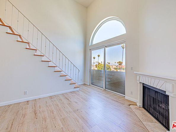 620 S Gramercy Place 415, Los Angeles CA 90005