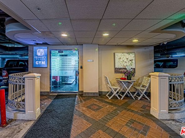 620 S Gramercy Place 415, Los Angeles CA 90005