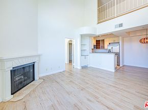 620 S Gramercy Place 415, Los Angeles CA 90005