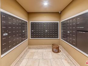 620 S Gramercy Place 415, Los Angeles CA 90005