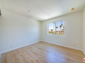 620 S Gramercy Place 415, Los Angeles CA 90005