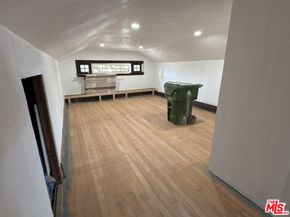 2320 W 25th Street, Los Angeles CA 90018