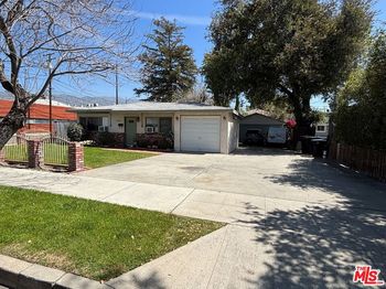 2344 N Fairview Street