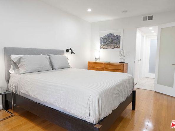 943 12th Street 7, Santa Monica CA 90403