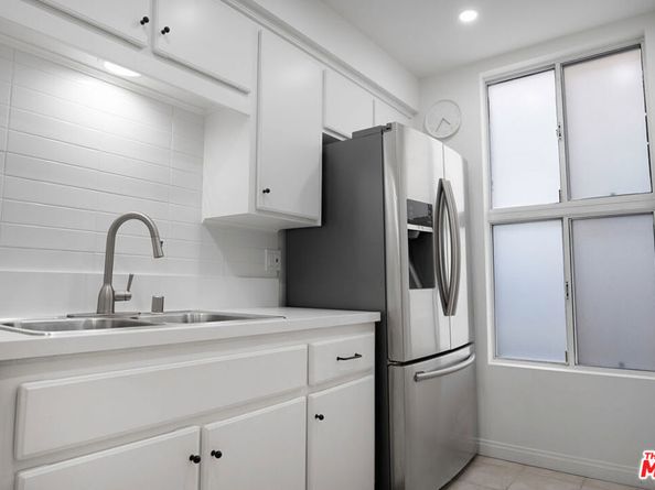 943 12th Street 7, Santa Monica CA 90403